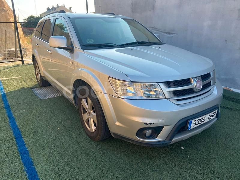 Gris / plata Usado 2012 Fiat Freemont Urban SUV | 5500 € (Buen precio) - Imagen 1/4