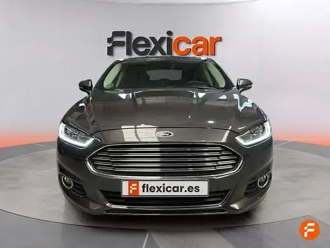 Usado Ford Mondeo Vignale 180 CV (132 kW) 2017 Gris