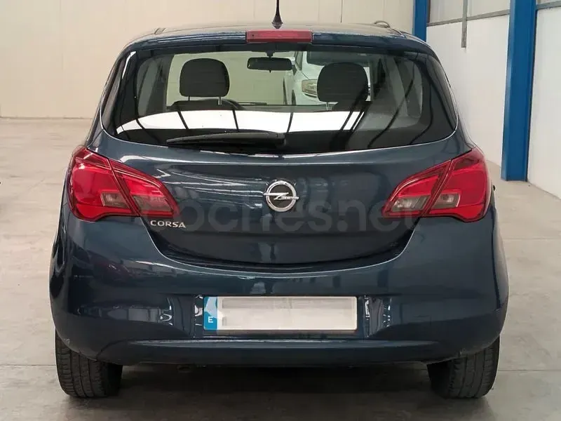 Usado Opel Corsa Expression 75 CV (55 kW) 2015 Azul Utilitario