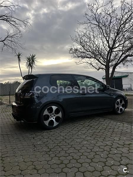 Usado VW Golf VI GTI 210 CV (154 kW) 2010 Negro Utilitario