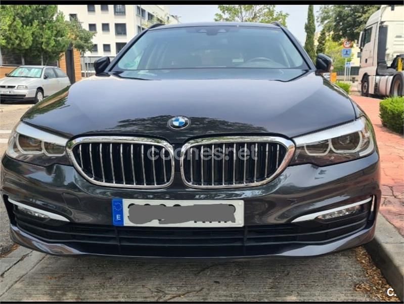 Usado BMW 520 190 CV (139 kW) 2018 Gris / plata Familiar