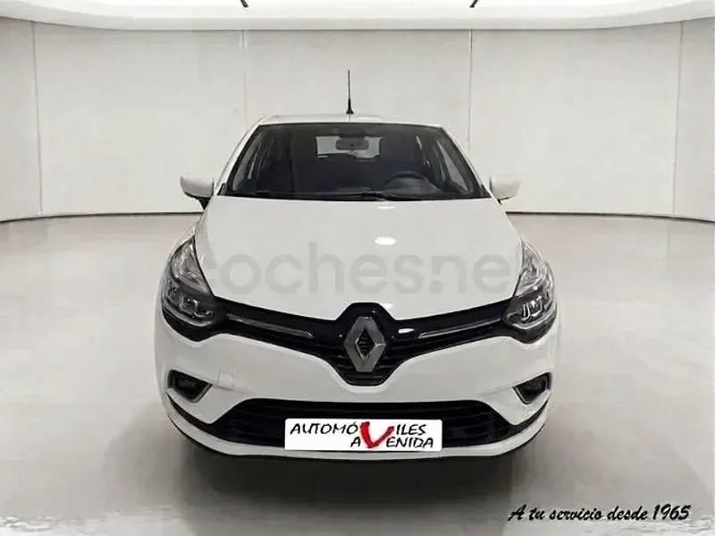 Usado Renault Clio IV Zen 90 CV (66 kW) 2019 Blanco Berlina