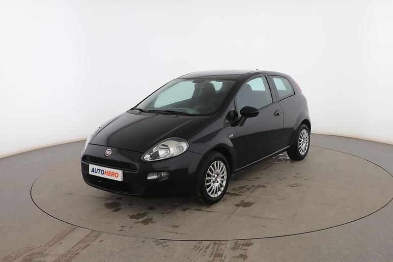 Negro Usado 2015 Fiat Punto Pop Utilitario | 6299 € (Precio justo) - Imagen 1/3