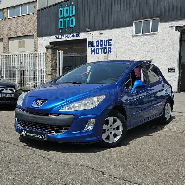 Usado Peugeot 308 90 CV (66 kW) 2010 Azul Berlina