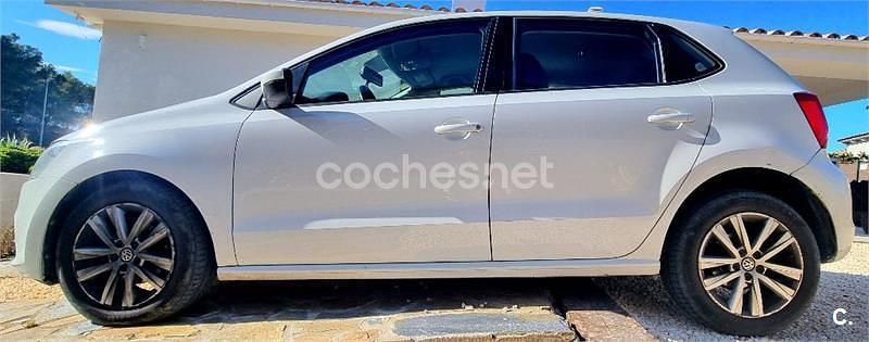 Usado VW Polo Advance 90 CV (66 kW) 2015 Blanco Berlina