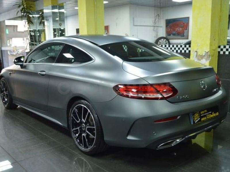 Usado Mercedes C200 184 CV (135 kW) 2019 Gris / plata Coupe