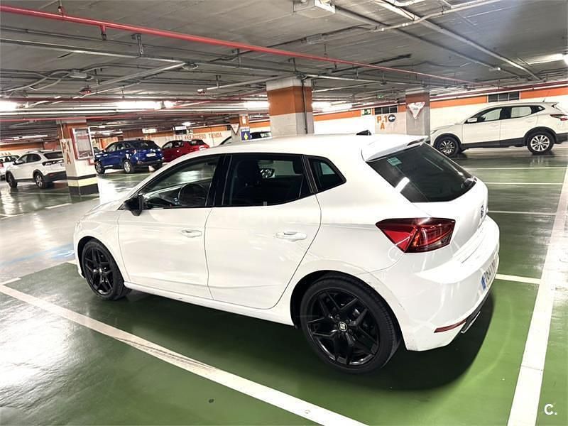 Usado Seat Ibiza FR 115 CV (84 kW) 2018 Blanco Utilitario