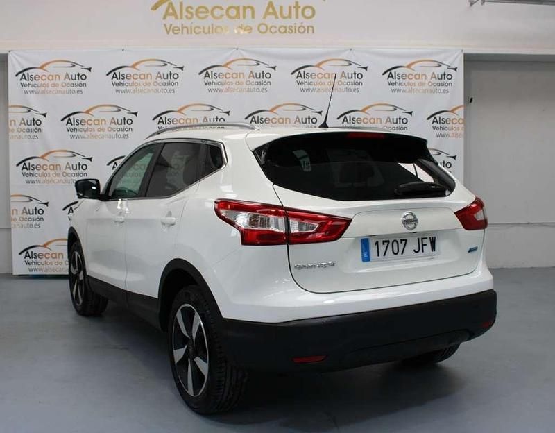Usado Nissan Qashqai 360º 110 CV (80 kW) 2015 Blanco SUV
