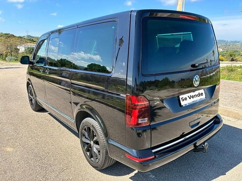 Usado VW Multivan 204 CV (150 kW) 2021 Negro Monovolumen