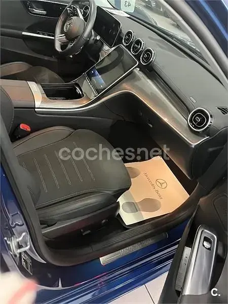 Usado Mercedes C220 200 CV (147 kW) 2022 Azul Berlina