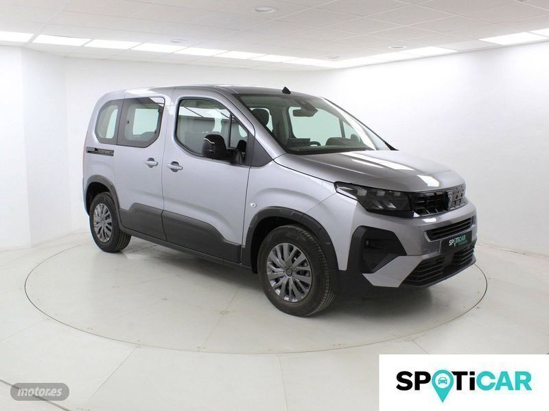 Usado Peugeot Rifter Allure 100 CV (73 kW) 2024 Gris Monovolumen