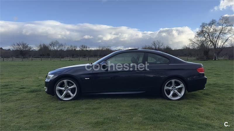 Usado BMW 320 177 CV (130 kW) 2009 Azul Coupe