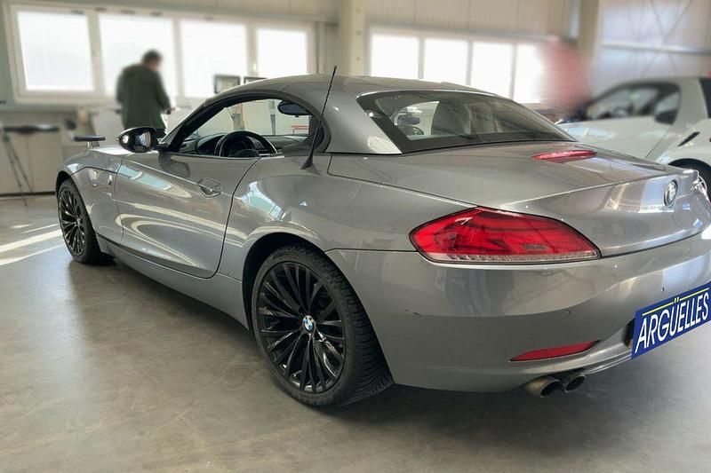Usado BMW Z4 184 CV (135 kW) 2012 Gris Descapotable