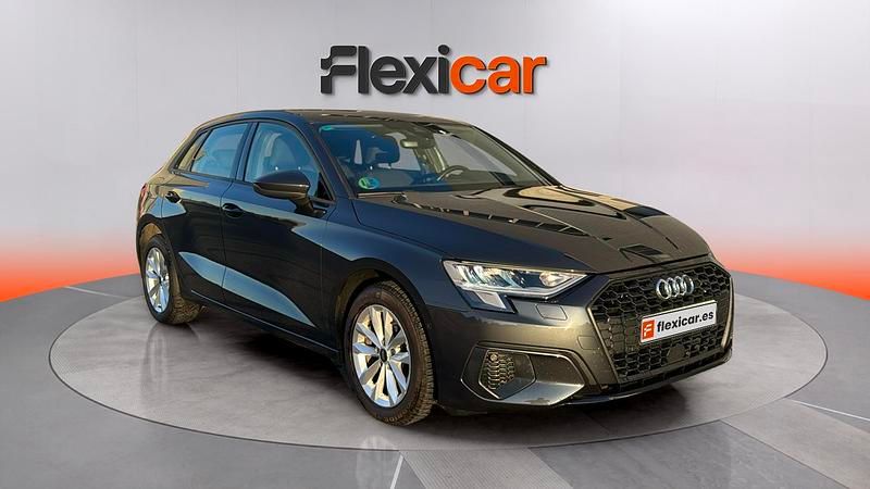 Usado Audi A3 Premium 110 CV (80 kW) 2023 Gris Berlina