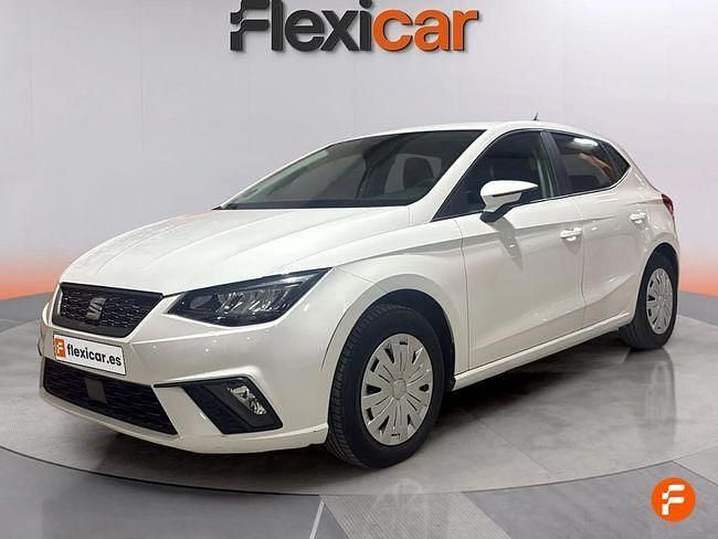 Usado Seat Ibiza Reference 80 CV (58 kW) 2021 Blanco Berlina