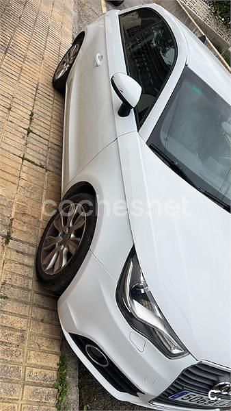 Usado Audi A1 Ambition 105 CV (77 kW) 2011 Blanco Utilitario