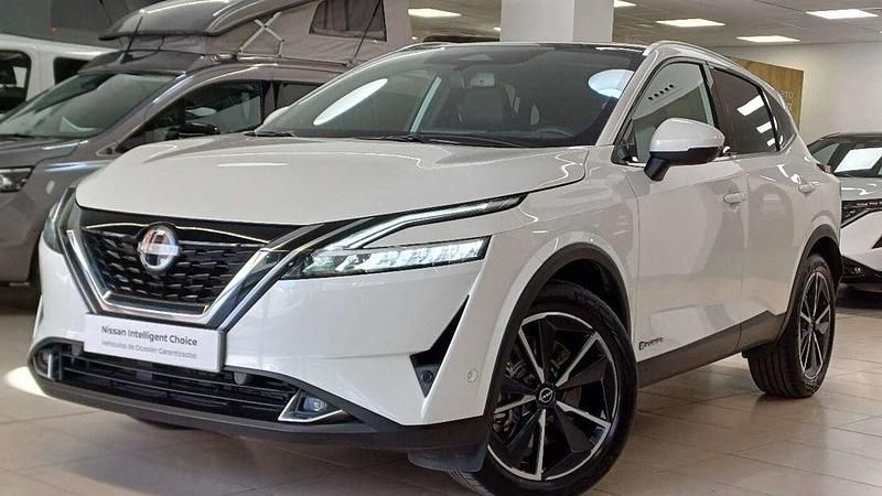 Lunar white (perlada) Usado 2023 Nissan Qashqai Tekna SUV | 32.900 € (Un poco caro) - Imagen 1/4