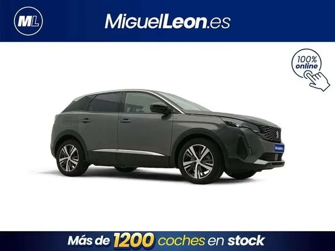 Usado Peugeot 3008 Allure 224 CV (164 kW) 2022 Gris SUV