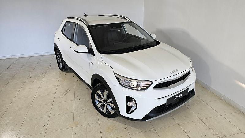 Nuevo Kia Stonic 78 CV (57 kW) 2025 Blanco SUV