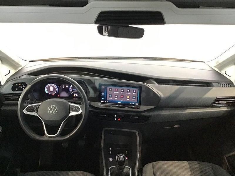 Usado VW Caddy Maxi 102 CV (75 kW) 2025 Gris / plata Monovolumen