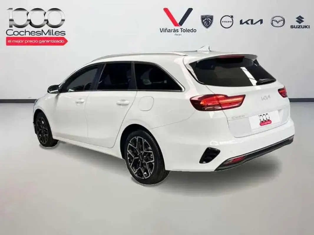 Usado Kia Ceed Style 101 CV (74 kW) 2025 Blanco Utilitario