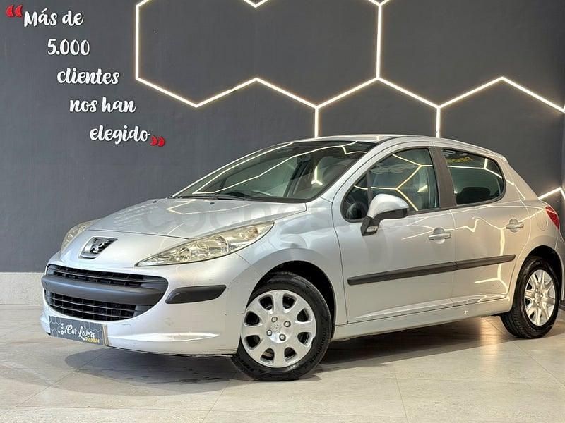 Usado Peugeot 207 90 CV (66 kW) 2006 Gris / plata Berlina
