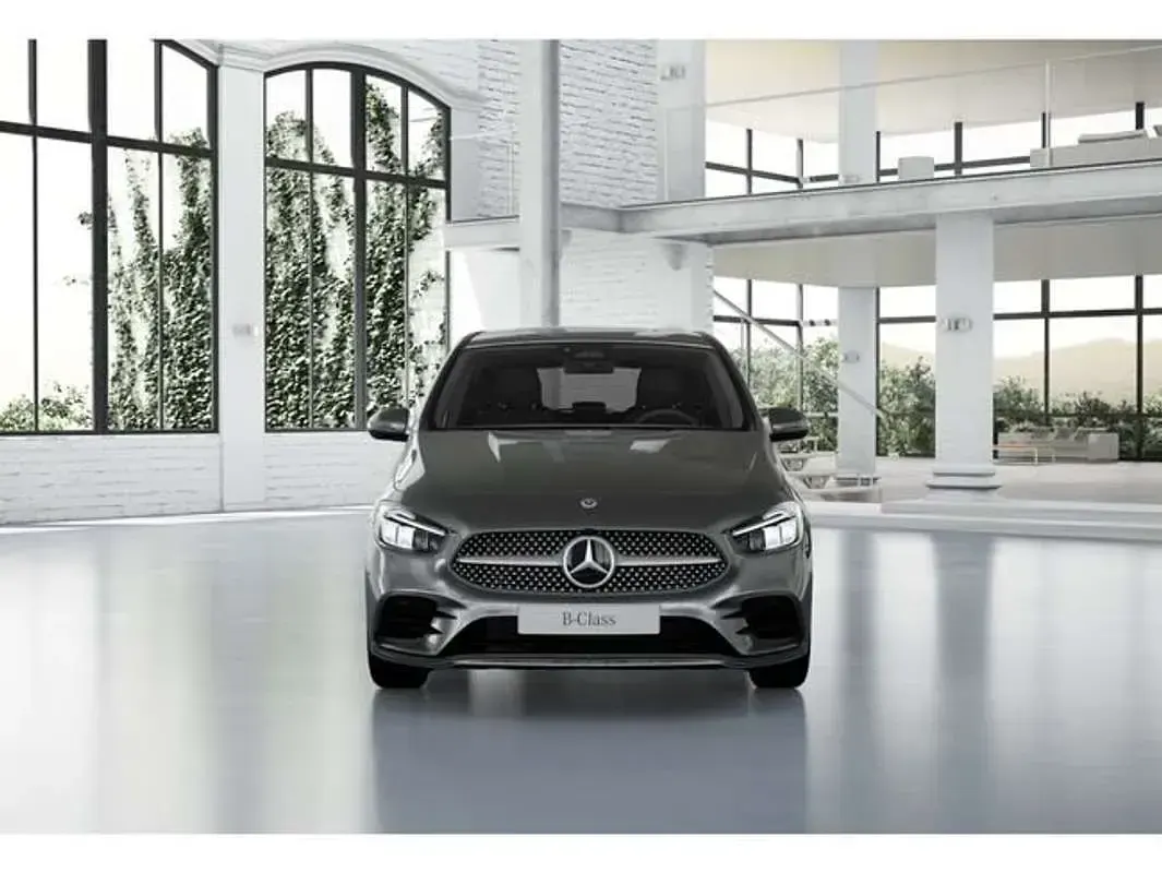 Usado Mercedes B200 150 CV (110 kW) 2024 Gris Utilitario