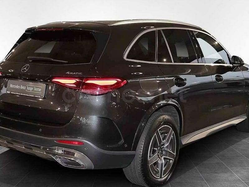 Usado Mercedes GLC300e 313 CV (230 kW) 2024 Gris / plata SUV