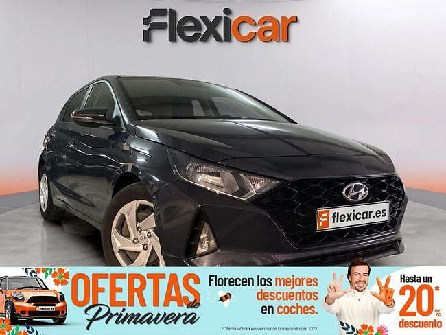 Usado Hyundai i20 100 CV (73 kW) 2022 Negro Berlina