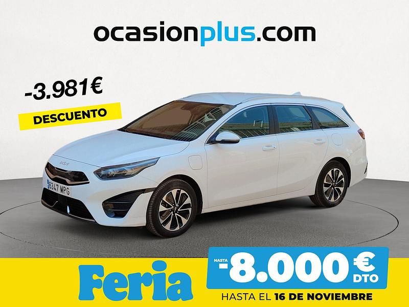 Blanco Usado 2024 Kia Ceed Familiar | 24.990 € (Caro) - Imagen 1/4