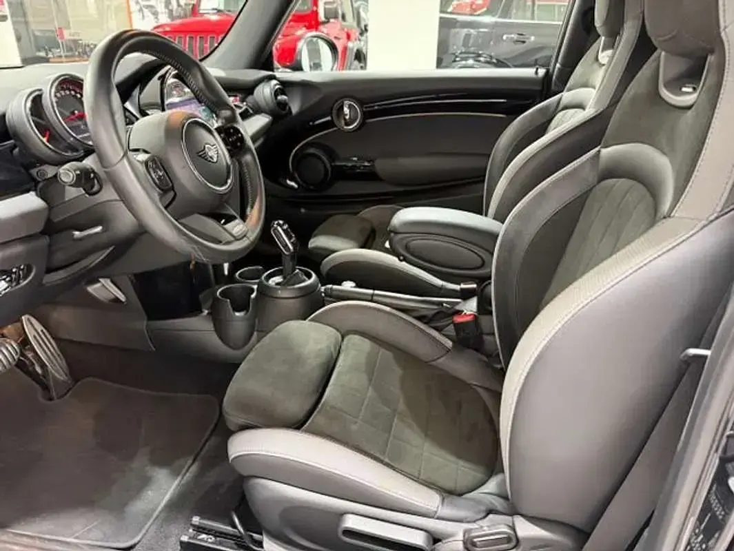 Usado Mini John Cooper Works 231 CV (169 kW) 2022 Azul Utilitario