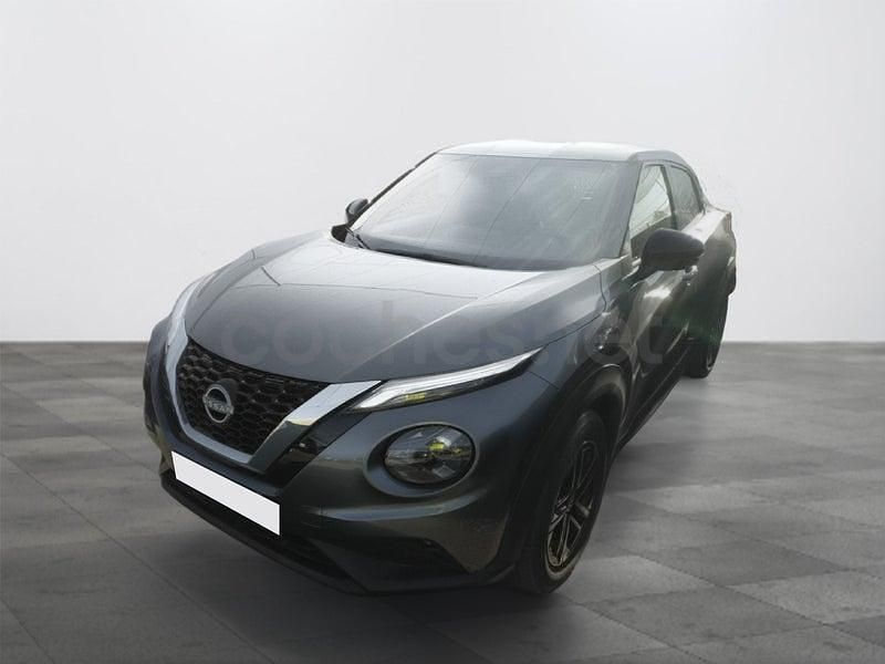 Usado Nissan Juke N-Connecta 114 CV (83 kW) 2025 Gris / plata SUV