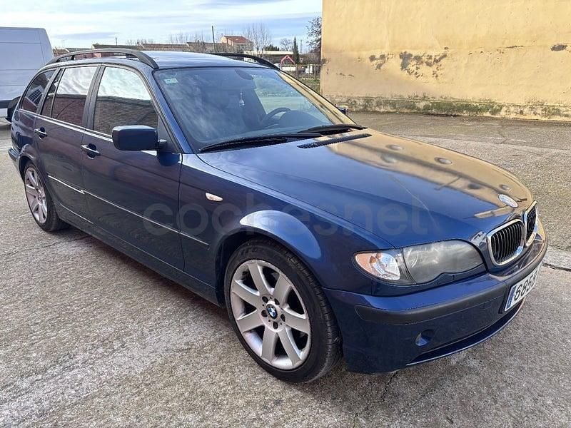 Usado BMW 320 150 CV (110 kW) 2004 Azul Familiar