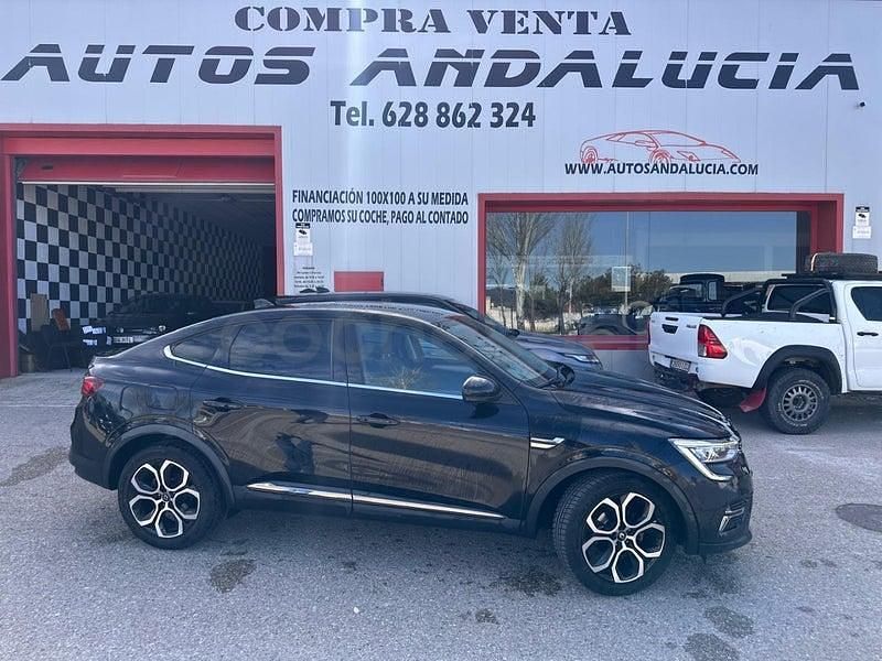 Usado Renault Arkana Equilibre 140 CV (102 kW) 2022 Negro SUV