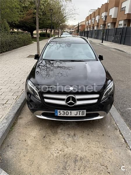 Negro Usado 2016 Mercedes GLA220 Urban SUV | 19.500 € (Precio justo) - Imagen 1/4
