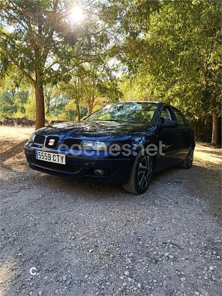 Azul Usado 2004 Seat Toledo Berlina | 2000 € (Precio justo) - Imagen 1/4