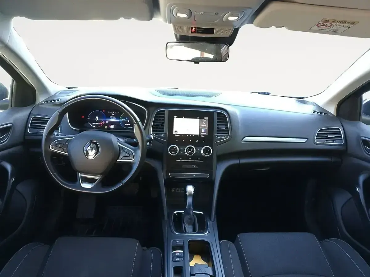 Usado Renault Mégane IV Business 160 CV (117 kW) 2022 Gris Familiar
