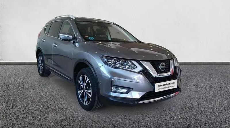 Usado Nissan X-Trail Tekna 158 CV (116 kW) 2021 Plata tecno metalizado SUV