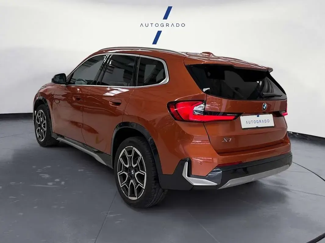 Usado BMW X1 Comfort Edition 150 CV (110 kW) 2024 Naranja SUV
