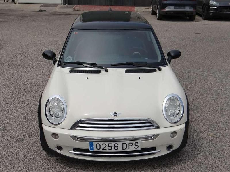 Usado Mini Cooper 116 CV (85 kW) 2005 Blanco Utilitario