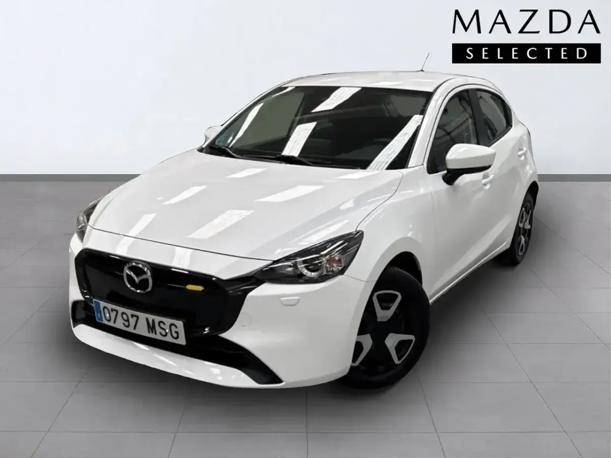 Usado Mazda 2 Center-Line 90 CV (66 kW) 2024 Blanco Utilitario