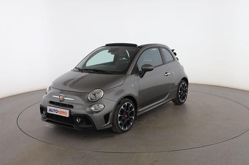 Gris Usado 2021 Abarth 500C Descapotable | 19.899 € (Un poco caro) - Imagen 1/3