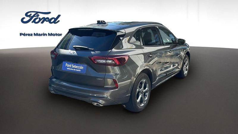 Usado Ford Kuga ST-Line X 243 CV (178 kW) 2025 Gris magnético SUV