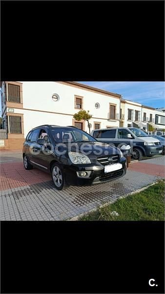 Usado Kia Carens 140 CV (102 kW) 2009 Negro Monovolumen