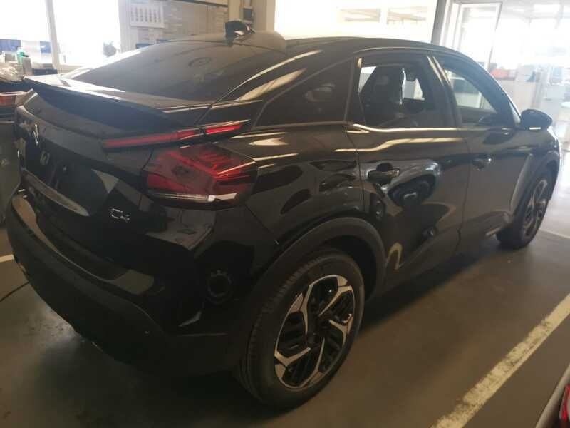 Usado Citroën C4 PureTech 130 CV (95 kW) 2024 Negro SUV