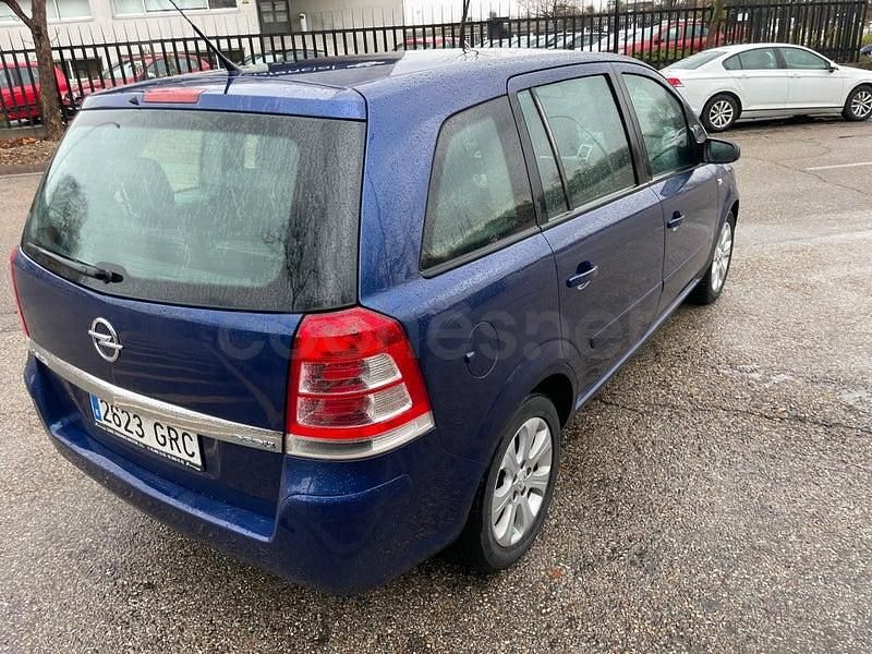 Usado Opel Zafira Essentia 110 CV (80 kW) 2009 Azul Monovolumen