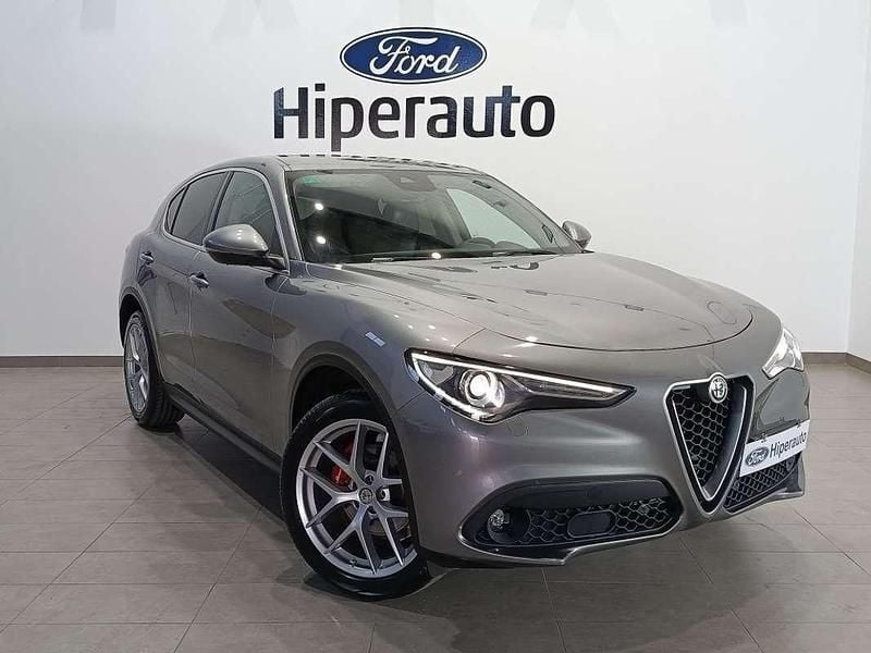 Gris Usado 2019 Alfa Romeo Stelvio Executive SUV | 22.900 € (Buen precio) - Imagen 1/4