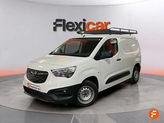 Usado Opel Combo S 102 HP (75 kW) 2021 Branco Monovolume