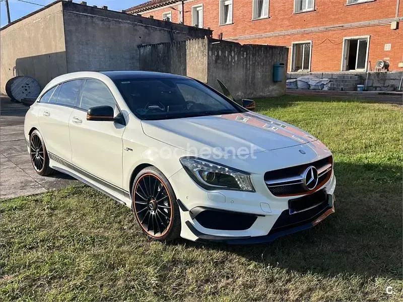 Usado Mercedes CLA45 AMG AMG 381 CV (280 kW) 2015 Blanco Coupe