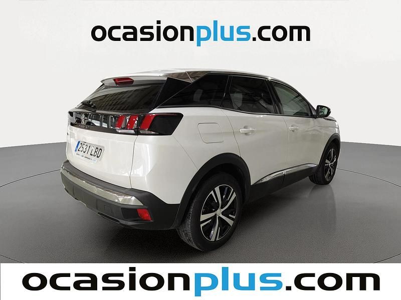 Usado Peugeot 3008 Allure 130 CV (95 kW) 2019 Blanco SUV